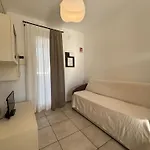 Stunning With Shared Pool Apartamento