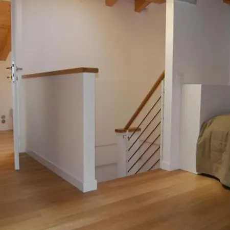 Stunning 3 Bedroom With Swimming Pool Apartment