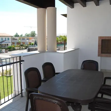Stunning 3 Bedroom With Swimming Pool