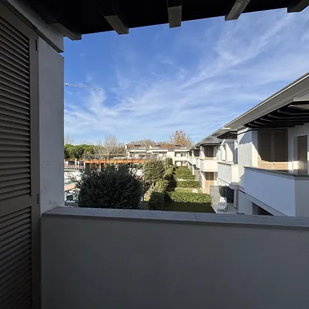 Apartamento Stunning With Shared Pool