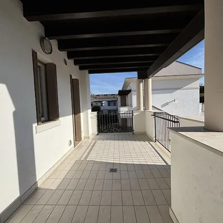 Stunning With Shared Pool Apartment
